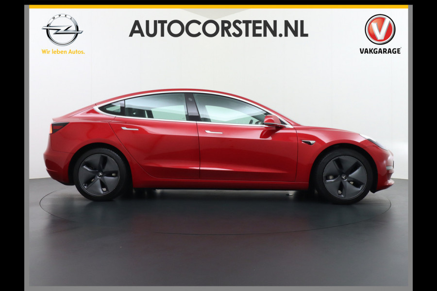 Tesla Model 3 Long Range AWD 75kWh 463PK **Trekhaak**  SOH 89% Lmv FSD-3 Computer Premium Audio AutoPilot Panoramadak Camera's Leer Adaptive-C 4WD Stoel en achterbank verwarming Elektr.Stoelen+Memory+Easy-Entry WiFi 1e Eigenaar Origineel Nederlandse Auto Garantie op Accu/Motor tot 29-06-2028/192.000km
