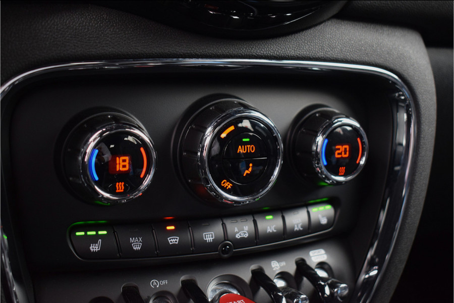 MINI Clubman 2.0 Cooper S John Cooper Works | Yours | Apple CarPlay | Leer | Stuur en- Stoelverwarming