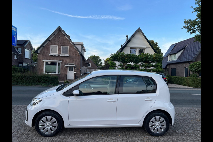 Volkswagen up! 1.0 BMT move up! NL-AUTO-NAP. Volkswagen up! 1.0 BMT move up! NL-AUTO-NAP.