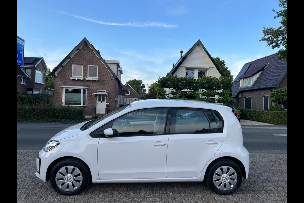 Volkswagen up! 1.0 BMT move up! NL-AUTO-NAP. Volkswagen up! 1.0 BMT move up! NL-AUTO-NAP.