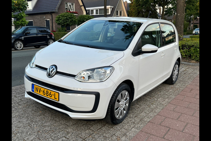 Volkswagen up! 1.0 BMT move up! NL-AUTO-NAP. Volkswagen up! 1.0 BMT move up! NL-AUTO-NAP.