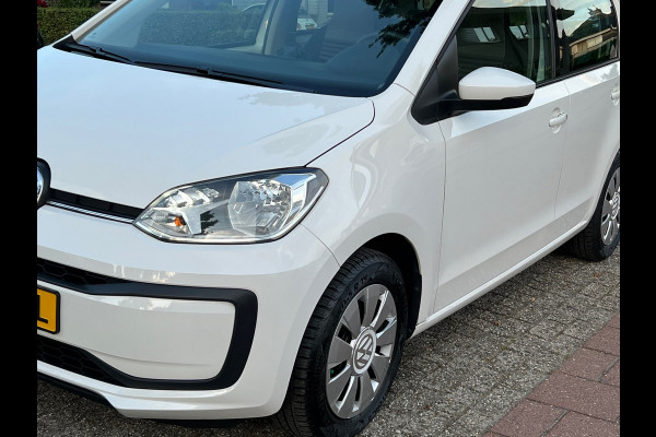 Volkswagen up! 1.0 BMT move up! NL-AUTO-NAP. Volkswagen up! 1.0 BMT move up! NL-AUTO-NAP.