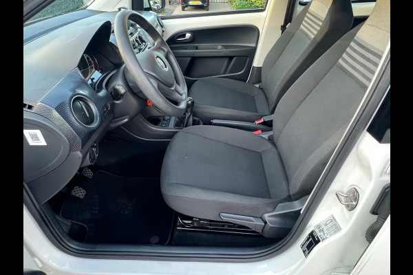 Volkswagen up! 1.0 BMT move up! NL-AUTO-NAP. Volkswagen up! 1.0 BMT move up! NL-AUTO-NAP.