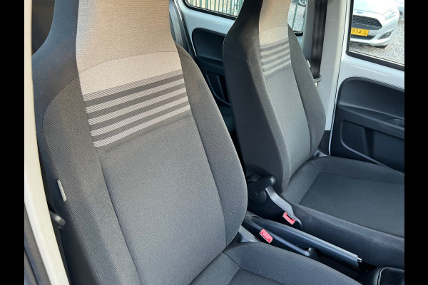 Volkswagen up! 1.0 BMT move up! NL-AUTO-NAP. Volkswagen up! 1.0 BMT move up! NL-AUTO-NAP.
