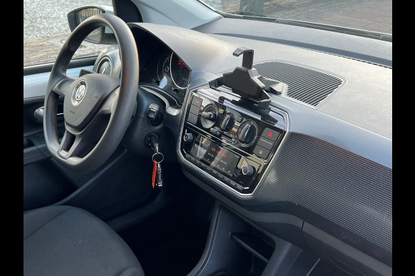 Volkswagen up! 1.0 BMT move up! NL-AUTO-NAP. Volkswagen up! 1.0 BMT move up! NL-AUTO-NAP.