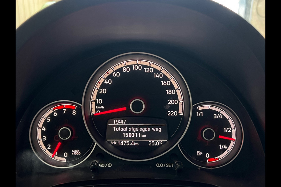 Volkswagen up! 1.0 BMT move up! NL-AUTO-NAP. Volkswagen up! 1.0 BMT move up! NL-AUTO-NAP.