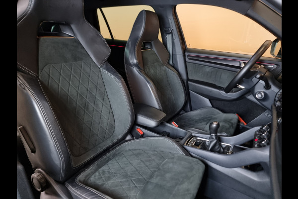 Škoda Kodiaq 1.5 TSI Sportline Business navi | trekhaak | dealer onderhouden | stoel en stuurverwarming | sportint