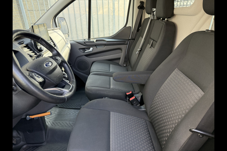 Ford Transit Custom 340 2.0 TDCI 130PK EURO 6 Automaat L1H2 Cruise control/navigatie systeem/app Connect
