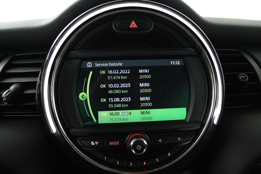 MINI Mini 1.5 One Pepper (NAVIGATIE, PARKEERSENSOREN, CRUISE CONTROL, AUTOMAAT, SFEERVERLICHTING, DEALER ONDERHOUDEN)