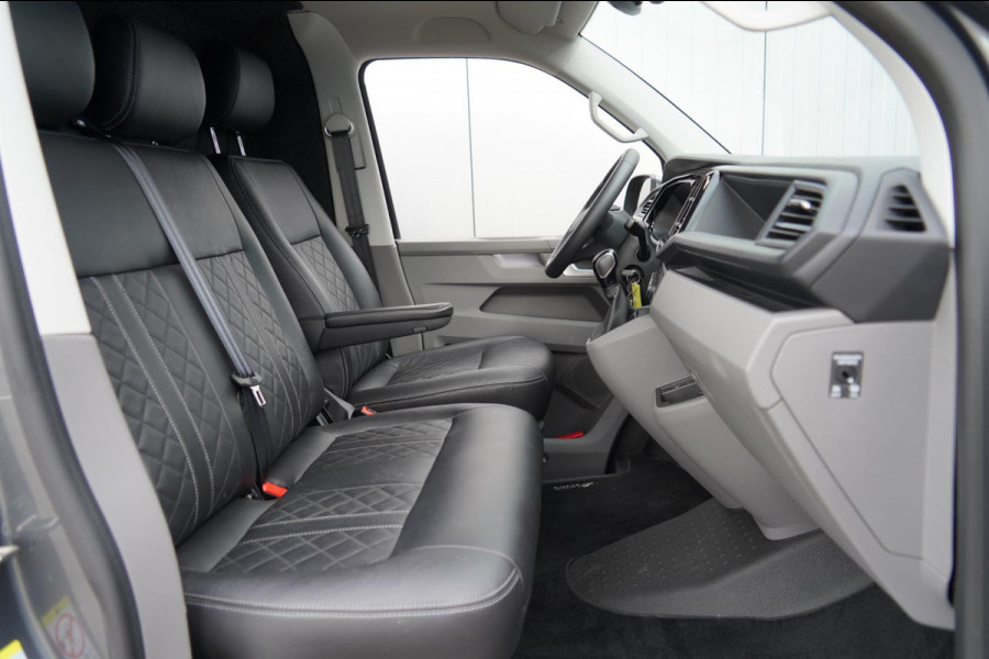 Volkswagen Transporter 2.0 TDI L2H3 DSG-Aut. / Leder / Virtual Cockpit / Navi / Black style sportpakket!