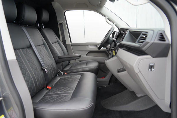 Volkswagen Transporter 2.0 TDI L2H3 DSG-Aut. / Leder / Virtual Cockpit / Navi / Black style sportpakket!