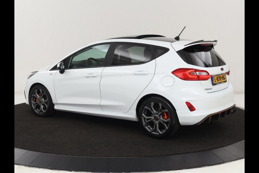 Ford Fiesta 1.0 EcoBoost ST-Line | Panoramadak | Stoel & stuurverwarming | Camera | Carplay | Navigatie | Airco | Climate control