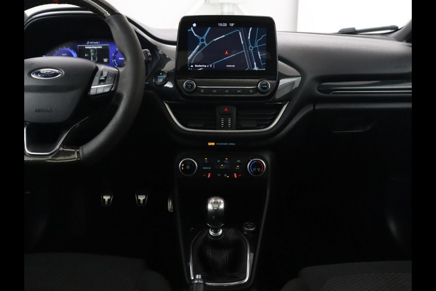 Ford Fiesta 1.0 EcoBoost ST-Line | Panoramadak | Stoel & stuurverwarming | Camera | Carplay | Navigatie | Airco | Climate control