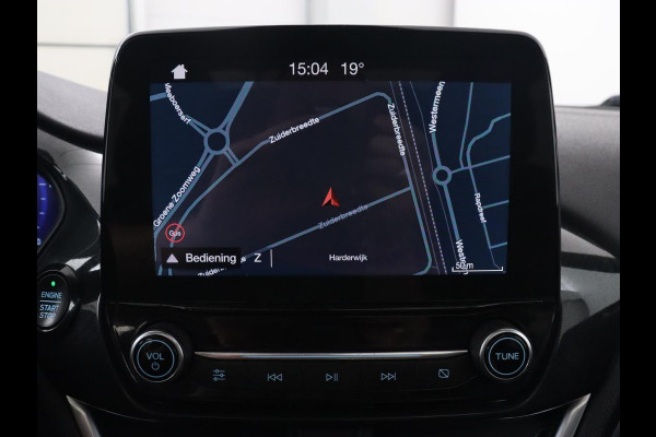 Ford Fiesta 1.0 EcoBoost ST-Line | Panoramadak | Stoel & stuurverwarming | Camera | Carplay | Navigatie | Airco | Climate control