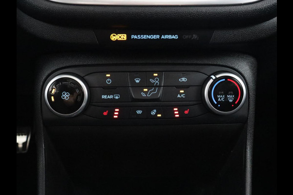 Ford Fiesta 1.0 EcoBoost ST-Line | Panoramadak | Stoel & stuurverwarming | Camera | Carplay | Navigatie | Airco | Climate control