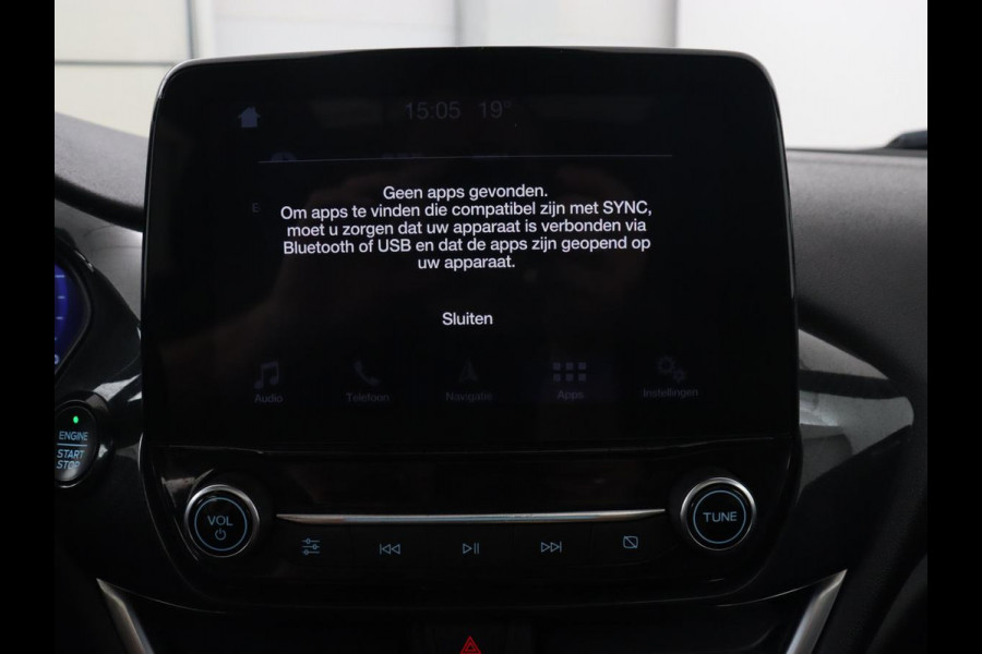Ford Fiesta 1.0 EcoBoost ST-Line | Panoramadak | Stoel & stuurverwarming | Camera | Carplay | Navigatie | Airco | Climate control