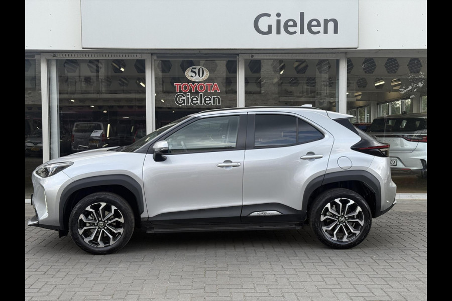 Toyota Yaris Cross 1.5 Hybrid First Edition | Facelift, Treeplanken, Groot scherm, Apple CarPlay/Android Auto, 17inch, Keyless