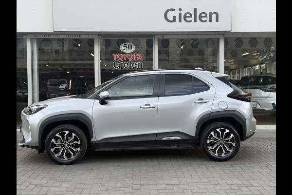 Toyota Yaris Cross 1.5 Hybrid First Edition | Facelift, Treeplanken, Groot scherm, Apple CarPlay/Android Auto, 17inch, Keyless