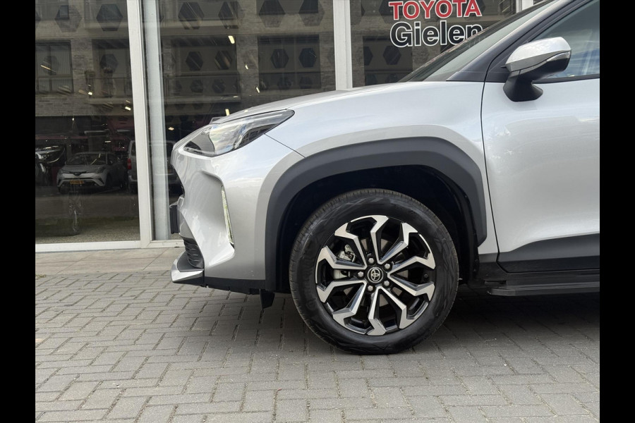 Toyota Yaris Cross 1.5 Hybrid First Edition | Facelift, Treeplanken, Groot scherm, Apple CarPlay/Android Auto, 17inch, Keyless