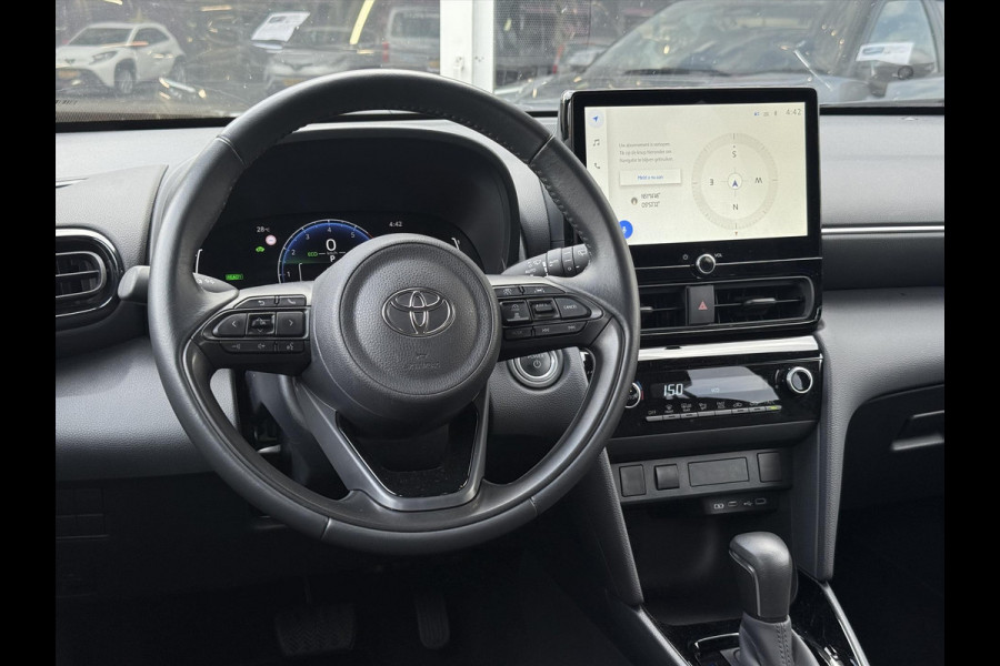 Toyota Yaris Cross 1.5 Hybrid First Edition | Facelift, Treeplanken, Groot scherm, Apple CarPlay/Android Auto, 17inch, Keyless