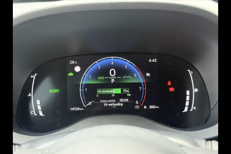 Toyota Yaris Cross 1.5 Hybrid First Edition | Facelift, Treeplanken, Groot scherm, Apple CarPlay/Android Auto, 17inch, Keyless