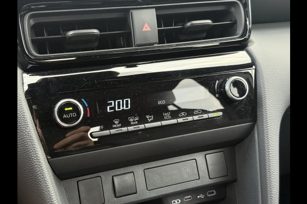 Toyota Yaris Cross 1.5 Hybrid First Edition | Facelift, Treeplanken, Groot scherm, Apple CarPlay/Android Auto, 17inch, Keyless