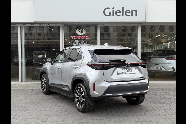 Toyota Yaris Cross 1.5 Hybrid First Edition | Facelift, Treeplanken, Groot scherm, Apple CarPlay/Android Auto, 17inch, Keyless