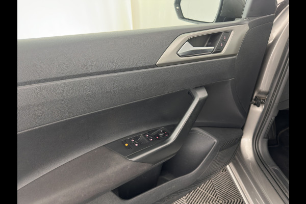 Volkswagen Polo 1.0 TSI Comfortline Business (INCL-BTW) *NAVI-FULLMAP | ADAPTIVE-CRUISE | COMFORT-SEATS | DAB+ | ECC | PARKPILOT*