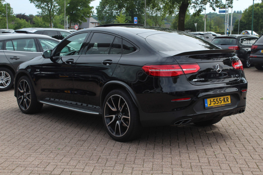 Mercedes-Benz GLC Coupé AMG 43 4MATIC / Schuifdak / 360Camera / Head-up / Burmester / Carbon intr. / 21'' / Memory seats / Keyless / Treeplanken / LED / Dodehoek / DAB / Stoelverwarming / ACC