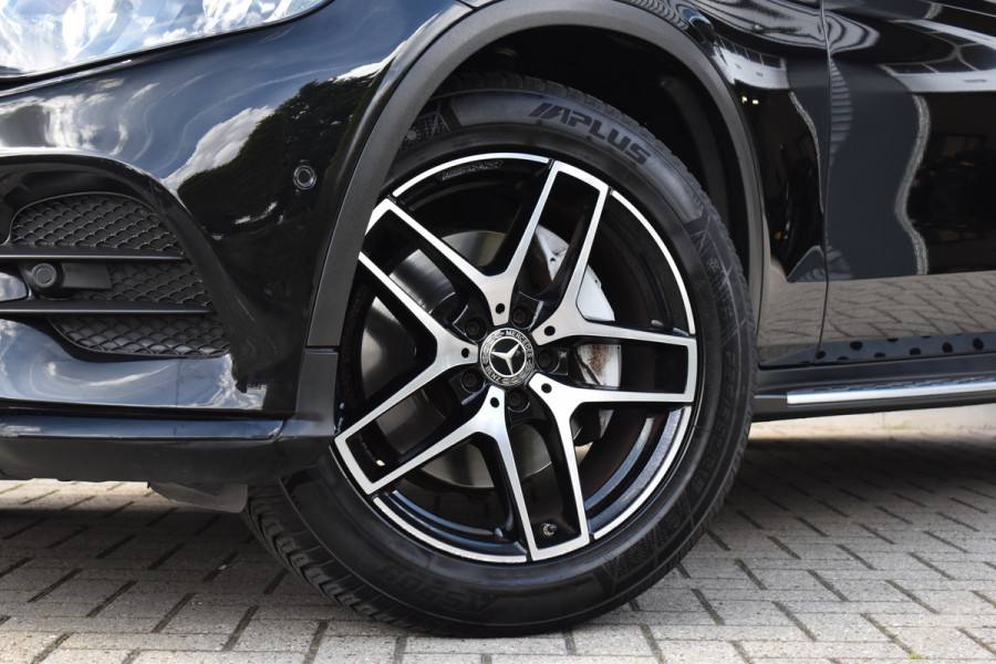 Mercedes-Benz GLC Coupé 250 4MATIC AMG Night Pakket | Schuif/Kanteldak | ACC | Camera | Treeplanken |