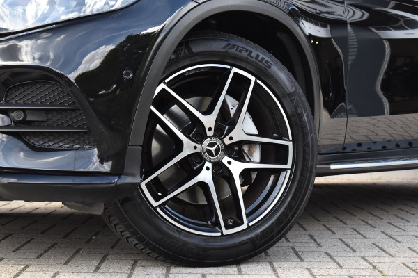 Mercedes-Benz GLC Coupé 250 4MATIC AMG Night Pakket | Schuif/Kanteldak | ACC | Camera | Treeplanken |