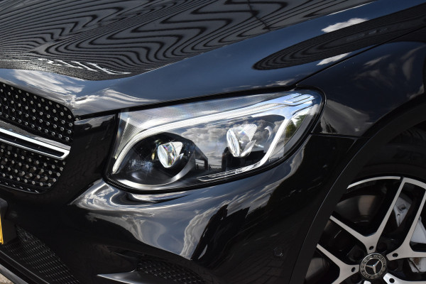Mercedes-Benz GLC Coupé 250 4MATIC AMG Night Pakket | Schuif/Kanteldak | ACC | Camera | Treeplanken |