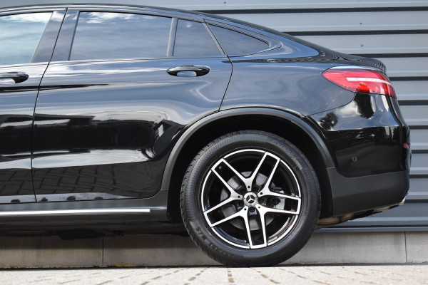 Mercedes-Benz GLC Coupé 250 4MATIC AMG Night Pakket | Schuif/Kanteldak | ACC | Camera | Treeplanken |