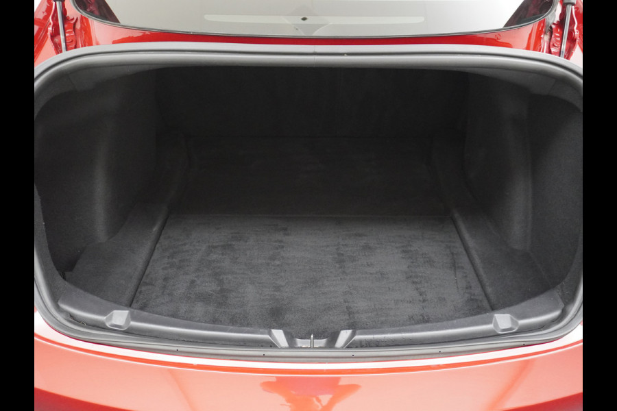 Tesla Model 3 Long Range AWD 75kWh 463PK **Trekhaak**  SOH 89% Lmv FSD-3 Computer Premium Audio AutoPilot Panoramadak Camera's Leer Adaptive-C 4WD Stoel en achterbank verwarming Elektr.Stoelen+Memory+Easy-Entry WiFi 1e Eigenaar Origineel Nederlandse Auto Garantie op Accu/Motor tot 29-06-2028/192.000km