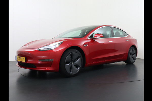 Tesla Model 3 Long Range AWD 75kWh 463PK **Trekhaak**  SOH 89% Lmv FSD-3 Computer Premium Audio AutoPilot Panoramadak Camera's Leer Adaptive-C 4WD Stoel en achterbank verwarming Elektr.Stoelen+Memory+Easy-Entry WiFi 1e Eigenaar Origineel Nederlandse Auto Garantie op Accu/Motor tot 29-06-2028/192.000km