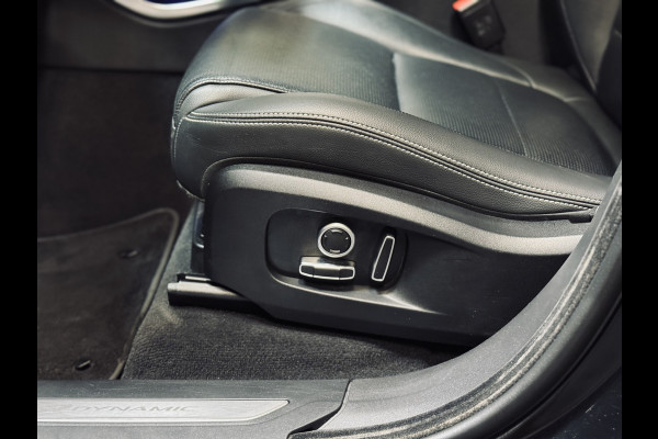 Jaguar F-Pace P400e PHEV R-Dynamic S | 22" | Panorama | DrivingAssist