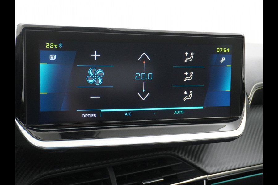 Peugeot e-208 EV GT 50kWh SOH 90% Panorama-dak Trekhaak Apple Carplay 360°CameraAndroid Navi Ecc Cruise Control DAB Pdc Stoelverwarming Sportstoelen Led Lmv 17" Privacy Glas Bluetooth Led Connected Apps
