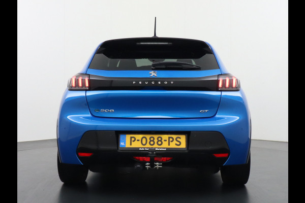 Peugeot e-208 EV GT 50kWh SOH 90% Panorama-dak Trekhaak Apple Carplay 360°CameraAndroid Navi Ecc Cruise Control DAB Pdc Stoelverwarming Sportstoelen Led Lmv 17" Privacy Glas Bluetooth Led Connected Apps
