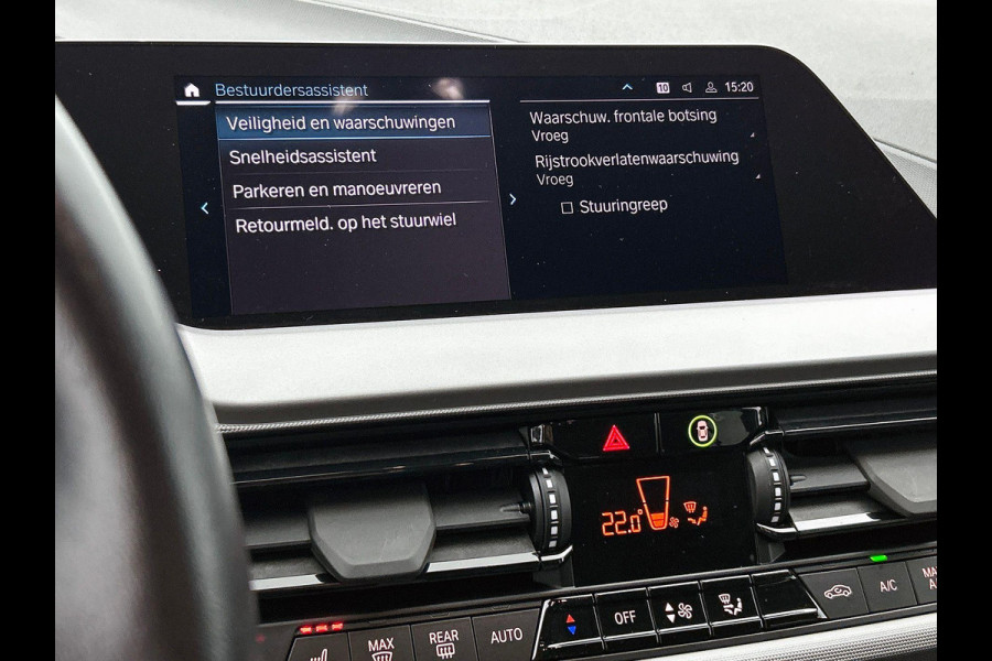 BMW 1-serie 116i Business Edition Plus CARPLAY STOF-LEDER NAVI