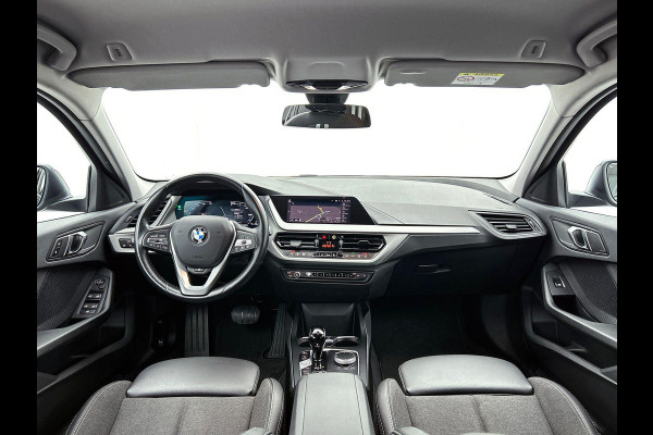 BMW 1-serie 116i Business Edition Plus CARPLAY STOF-LEDER NAVI