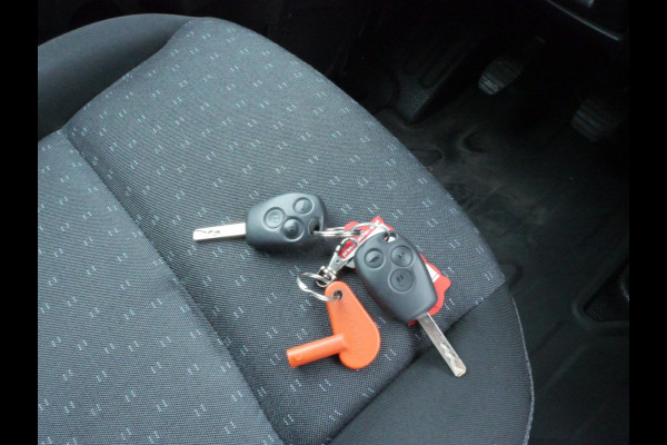 Opel Movano 2.3 CDTI 110PK, L2H2, Airco Laadklep D'Hollandia 500KG Plateau 150cm Laadlift