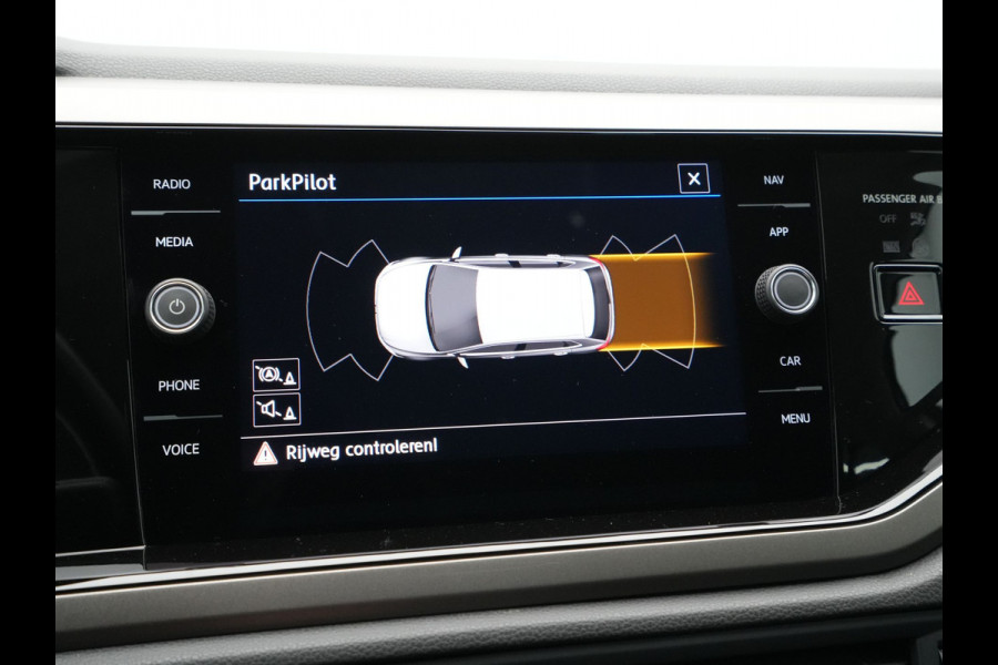 Volkswagen Polo 1.0 TSI 95pk R-line Navigatie Pdc Acc Carplay 298