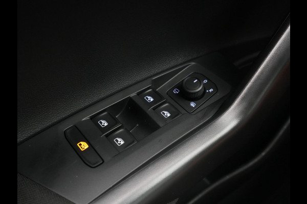 Volkswagen Polo 1.0 TSI 95pk DSG Life Edition Navigatie Stoelverwarming Acc Camera keyless Carplay 307