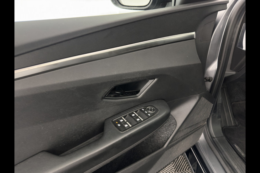 Renault Mégane E-Tech EV60 Optimum Charge Evolution [ 3-Fase ] {SOH-92%} (INCL-BTW) Aut *FULL-LED | DIGI-COCKPIT | NAVI-FULLMAP | CAMERA | COMFORT-SEATS | KEYLESS | ECC | PDC | CRUISE | DAB | CARPLAY | SHIFT-PADDLES | LANE-ASSIST | 18''ALU*