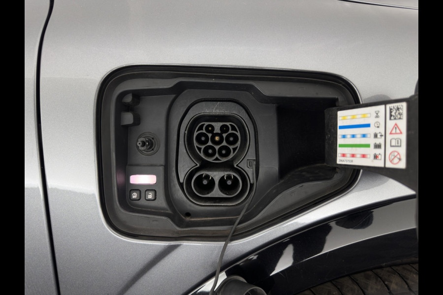 Renault Mégane E-Tech EV60 Optimum Charge Evolution [ 3-Fase ] {SOH-92%} (INCL-BTW) Aut *FULL-LED | DIGI-COCKPIT | NAVI-FULLMAP | CAMERA | COMFORT-SEATS | KEYLESS | ECC | PDC | CRUISE | DAB | CARPLAY | SHIFT-PADDLES | LANE-ASSIST | 18''ALU*