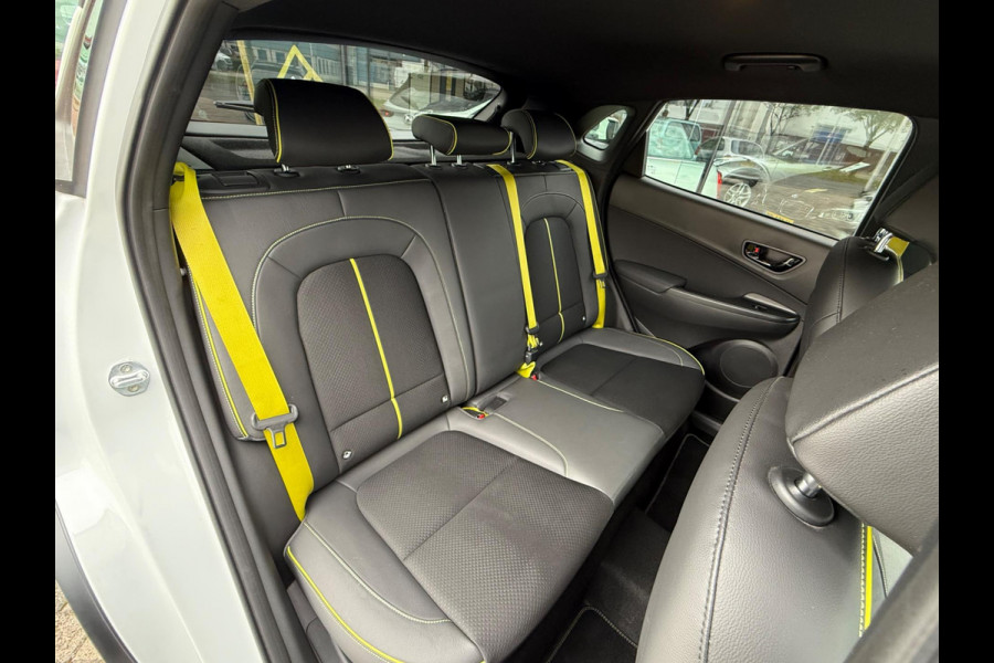 Hyundai Kona 1.0T Fashion 120pk, NAP, CarPlay, 1e eigenaar