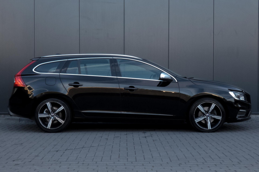 Volvo V60 1.5 T3 Nordic+ | R-DESIGN | TREKHAAK | PDC | STOELVERWAMING