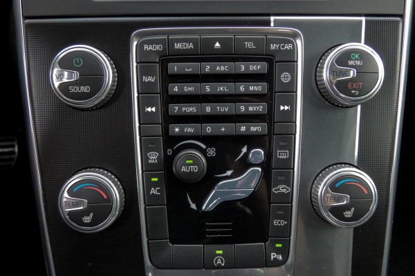 Volvo V60 1.5 T3 Nordic+ | R-DESIGN | TREKHAAK | PDC | STOELVERWAMING