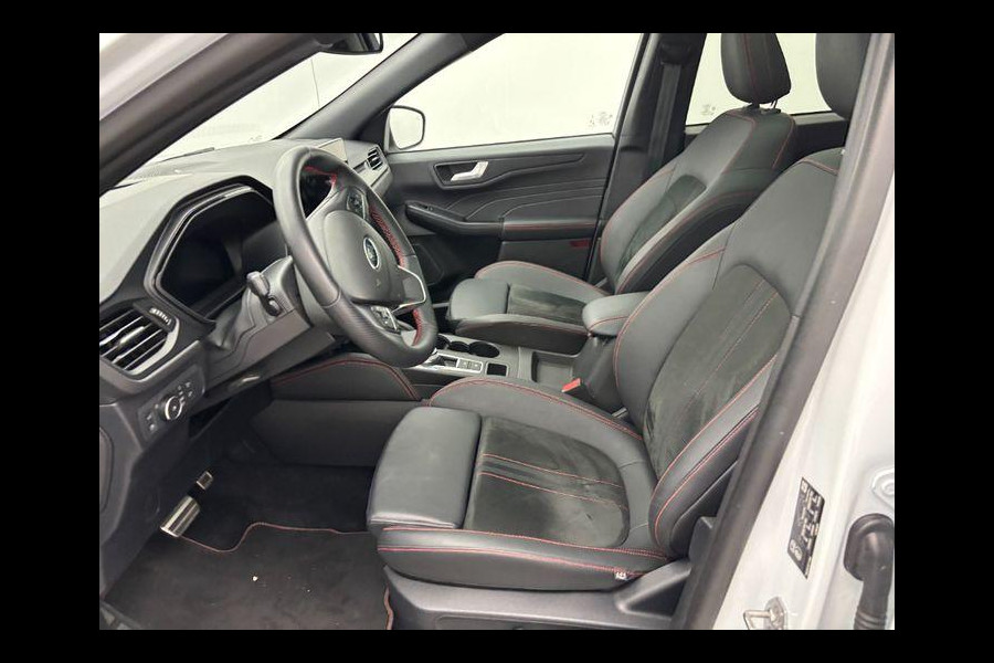 Ford Kuga 2.5 PHEV ST-Line X 243pk | Driver Assistance Pack | Panoramadak | Winterpack | Technology Pack | Wegklapbare Trekhaak | 2.100kg Trekgewicht