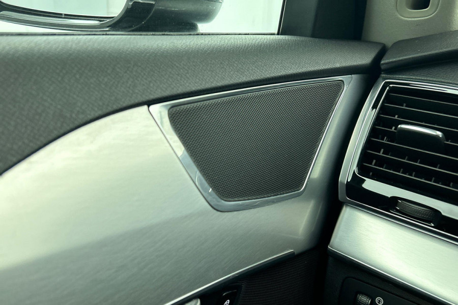 Volvo XC90 2.0 D4 90th Anniversary Edition 7 Persoons (NL-auto, Goed onderH, Carplay/ Android, Camera, Navi, StoelV, Leer, Etc)